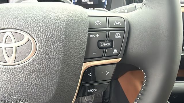2026 Toyota Toyota Crown Signia Limited