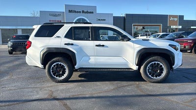 2026 Toyota 4Runner i-FORCE MAX 4Runner TRD Off-Road Premium