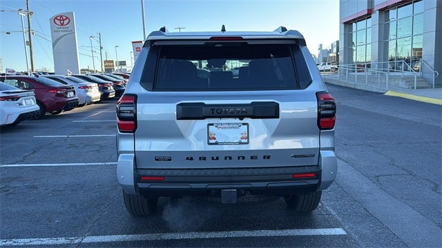 2025 Toyota 4Runner i-FORCE MAX 4Runner TRD Off-Road Premium