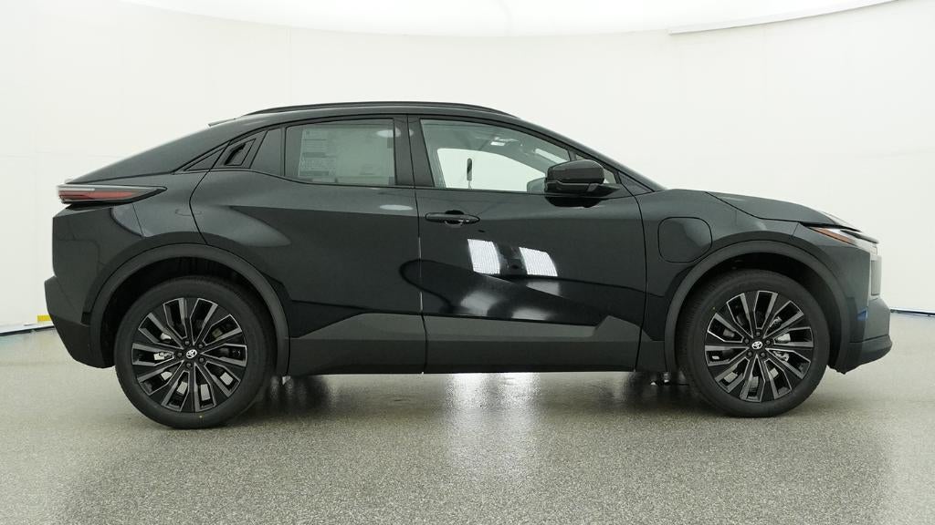 2026 Toyota C-HR XSE
