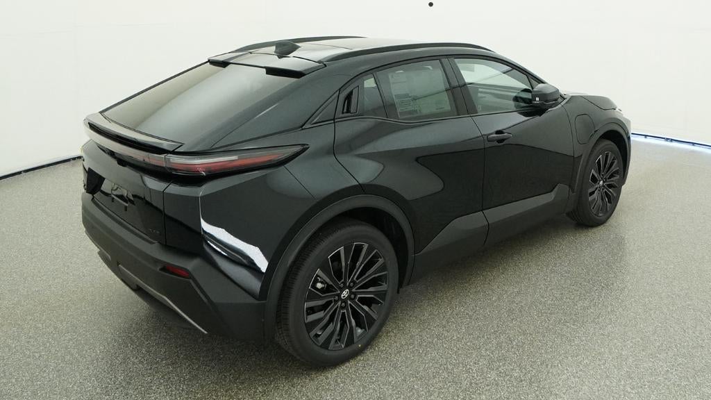 2026 Toyota C-HR XSE