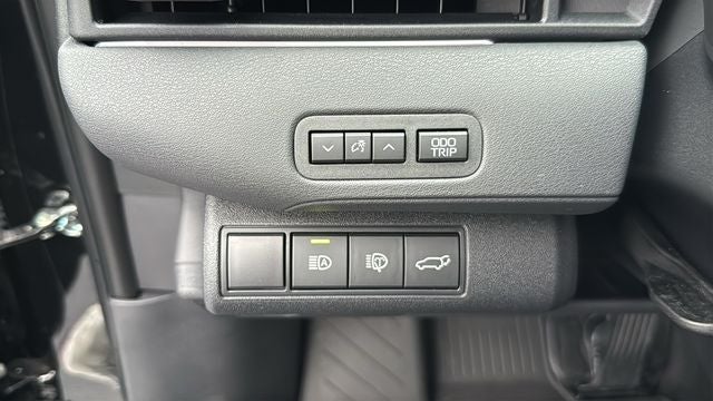 2026 Toyota C-HR SE