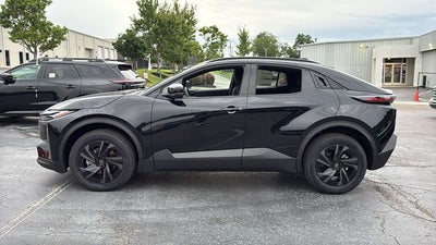 2026 Toyota C-HR SE