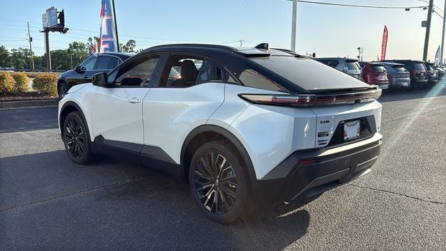 2026 Toyota C-HR XSE
