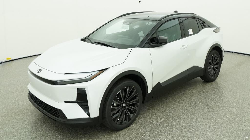2026 Toyota C-HR XSE