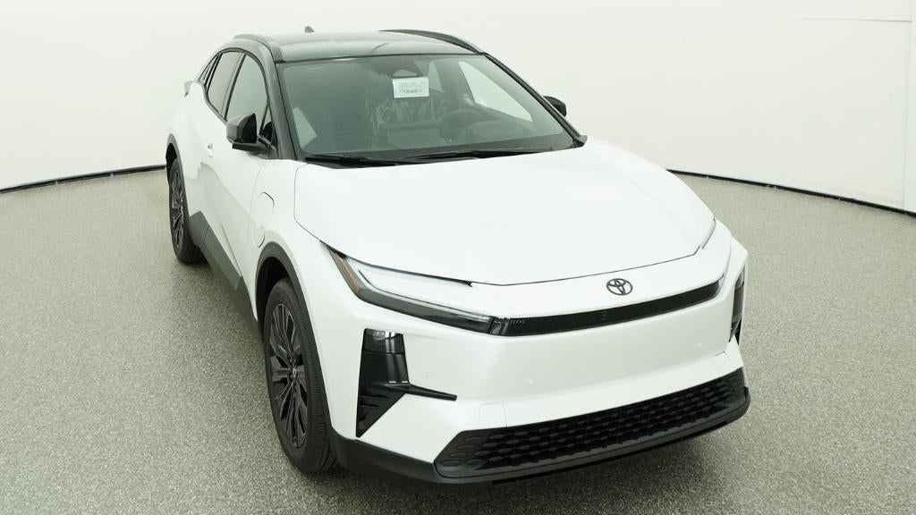 2026 Toyota C-HR XSE