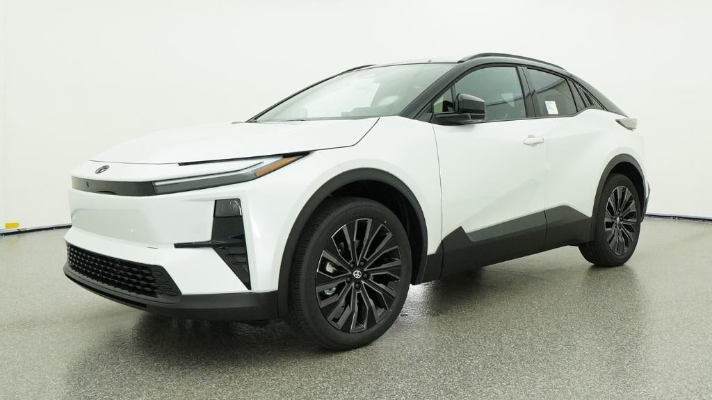 2026 Toyota C-HR XSE