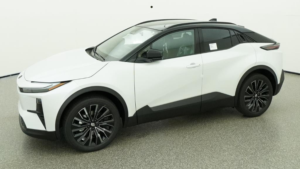 2026 Toyota C-HR XSE