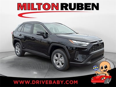 2025 Toyota RAV4 Hybrid XLE