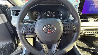 2025 Toyota RAV4 Hybrid XLE