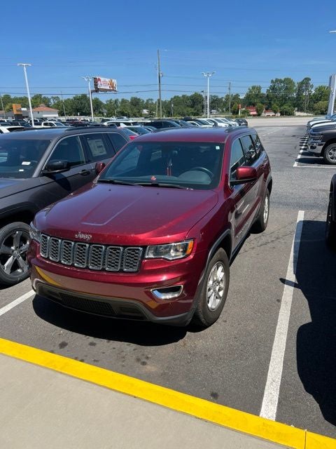 2018 Jeep Grand Cherokee Laredo E 4x2