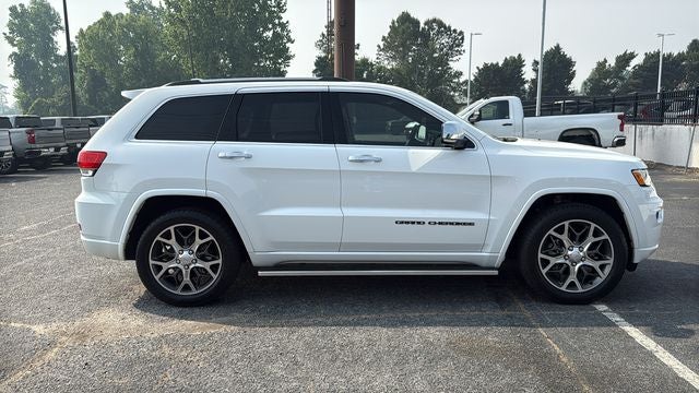 2020 Jeep Grand Cherokee Overland 4x2