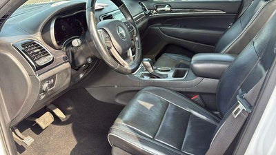 2020 Jeep Grand Cherokee Overland 4x2