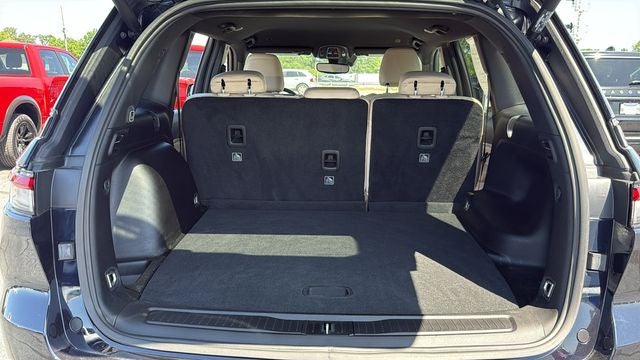 2025 Jeep Grand Cherokee Limited 4x2