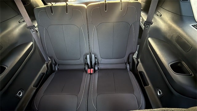 2025 Jeep Grand Cherokee L Laredo 4x4