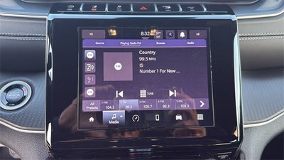 2025 Jeep Grand Cherokee L Laredo 4x4