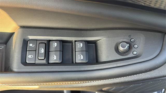 2025 Jeep Grand Cherokee L Laredo 4x4