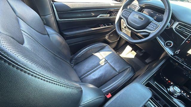 2023 Jeep Wagoneer Series I 4x2