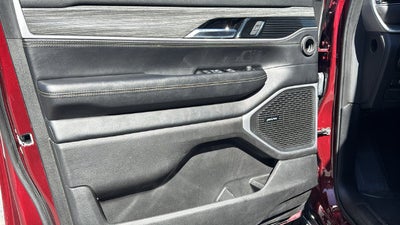 2024 Jeep Wagoneer Series II 4x2