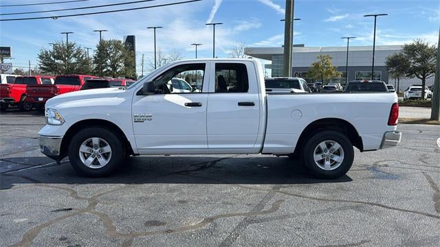 2024 RAM 1500 Classic SLT Quad Cab 4x2 6'4' Box