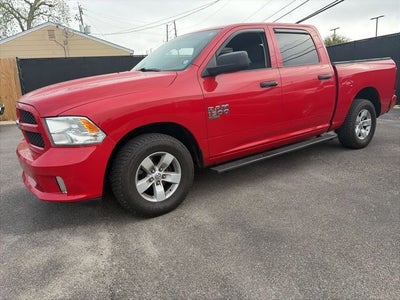 2019 RAM 1500 Classic Express Crew Cab 4x2 5'7' Box