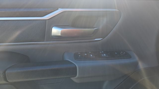 2023 RAM 1500 Big Horn Crew Cab 4x2 5'7' Box