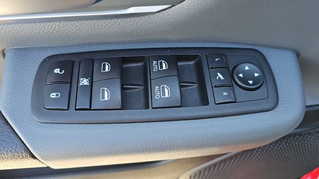 2023 RAM 1500 Big Horn Crew Cab 4x2 5'7' Box