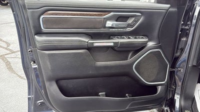 2020 RAM 1500 Laramie Crew Cab 4x2 5'7' Box