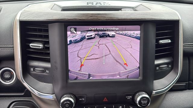 2020 RAM 1500 Laramie Crew Cab 4x2 5'7' Box