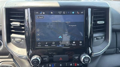 2024 RAM 1500 Laramie Crew Cab 4x2 5'7' Box