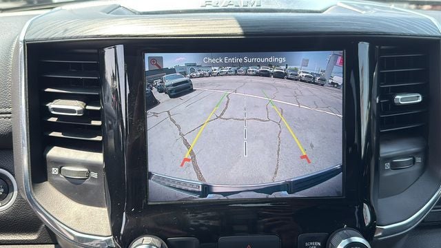 2024 RAM 1500 Laramie Crew Cab 4x2 5'7' Box