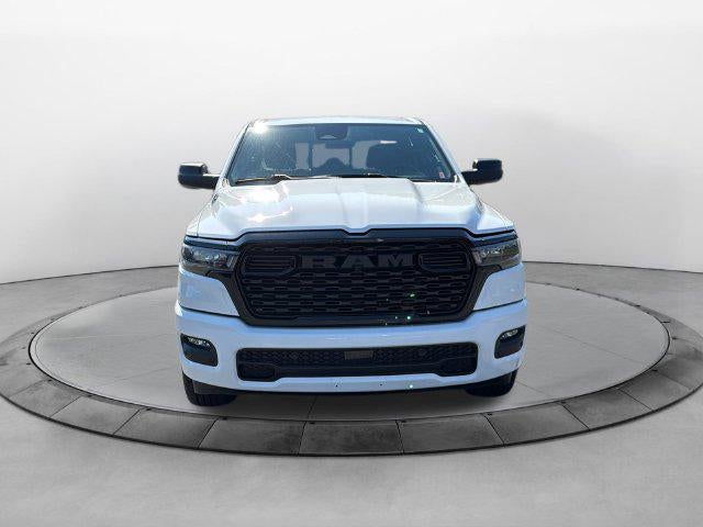 2025 RAM 1500 Tradesman Crew Cab 4x4 5'7' Box