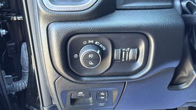 2026 RAM 1500 Big Horn Crew Cab 4x4 5'7' Box