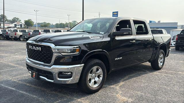 2025 RAM 1500 Big Horn Crew Cab 4x4 5'7' Box