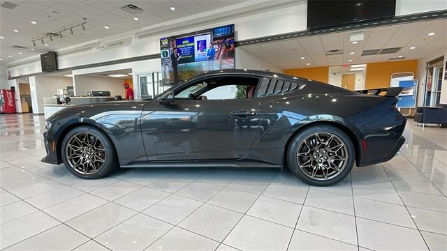 2024 Ford Mustang GT Premium Fastback