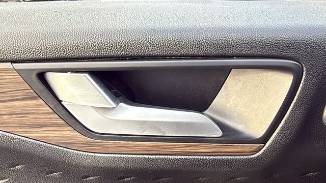 2020 Ford Escape Titanium Hybrid