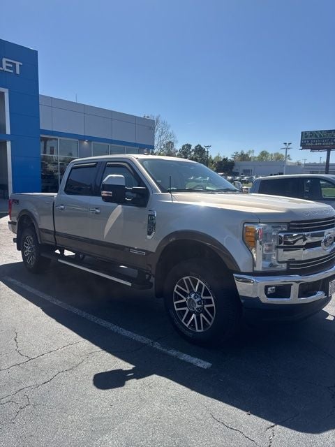 2017 Ford F-350SD Lariat