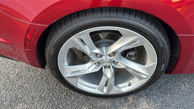 2022 Chevrolet Camaro RWD Convertible LT1