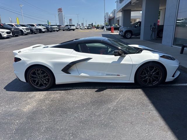 2023 Chevrolet Corvette Stingray RWD Convertible 2LT
