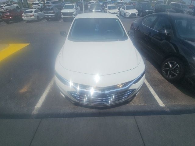 2022 Chevrolet Malibu FWD LS