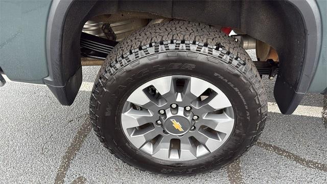 2025 Chevrolet Silverado 2500HD 4WD Crew Cab Standard Bed LT