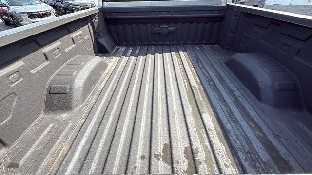 2025 Chevrolet Silverado 2500HD 4WD Crew Cab Standard Bed LTZ