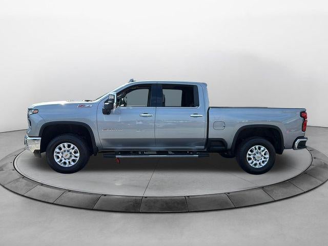 2025 Chevrolet Silverado 2500HD 4WD Crew Cab Standard Bed LTZ