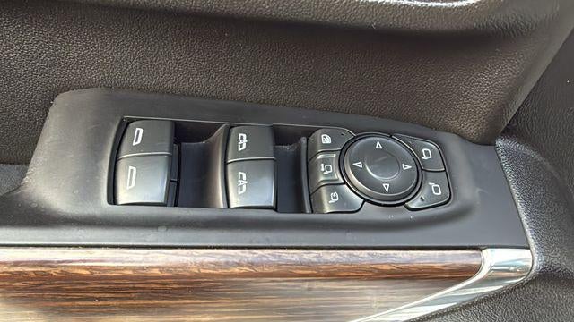 2022 Chevrolet Silverado 2500HD 4WD Crew Cab Standard Bed High Country