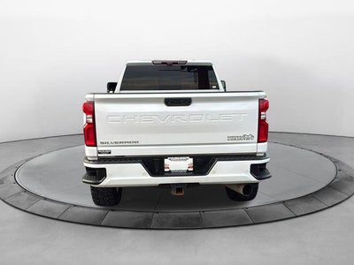 2022 Chevrolet Silverado 2500HD 4WD Crew Cab Standard Bed High Country