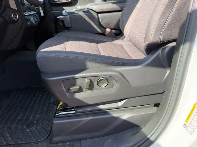 2025 Chevrolet Silverado 1500 2WD Crew Cab Short Bed Custom