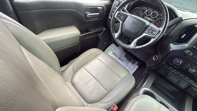2021 Chevrolet Silverado 1500 4WD Crew Cab Short Bed RST