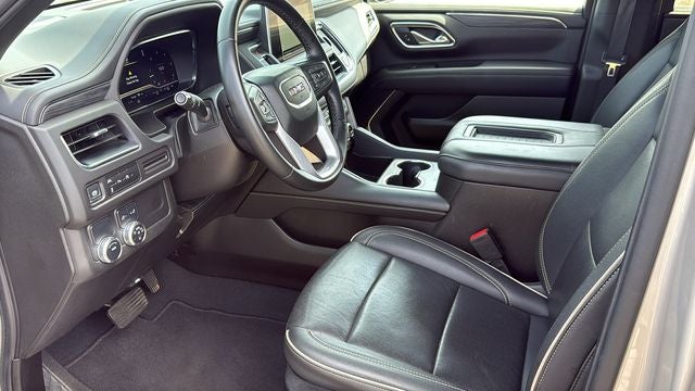 2024 GMC Yukon 2WD SLT
