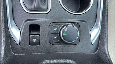 2023 Chevrolet Traverse FWD LS