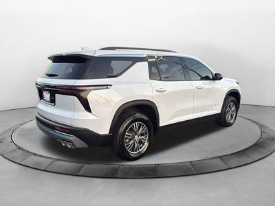 2026 Chevrolet Traverse FWD LT